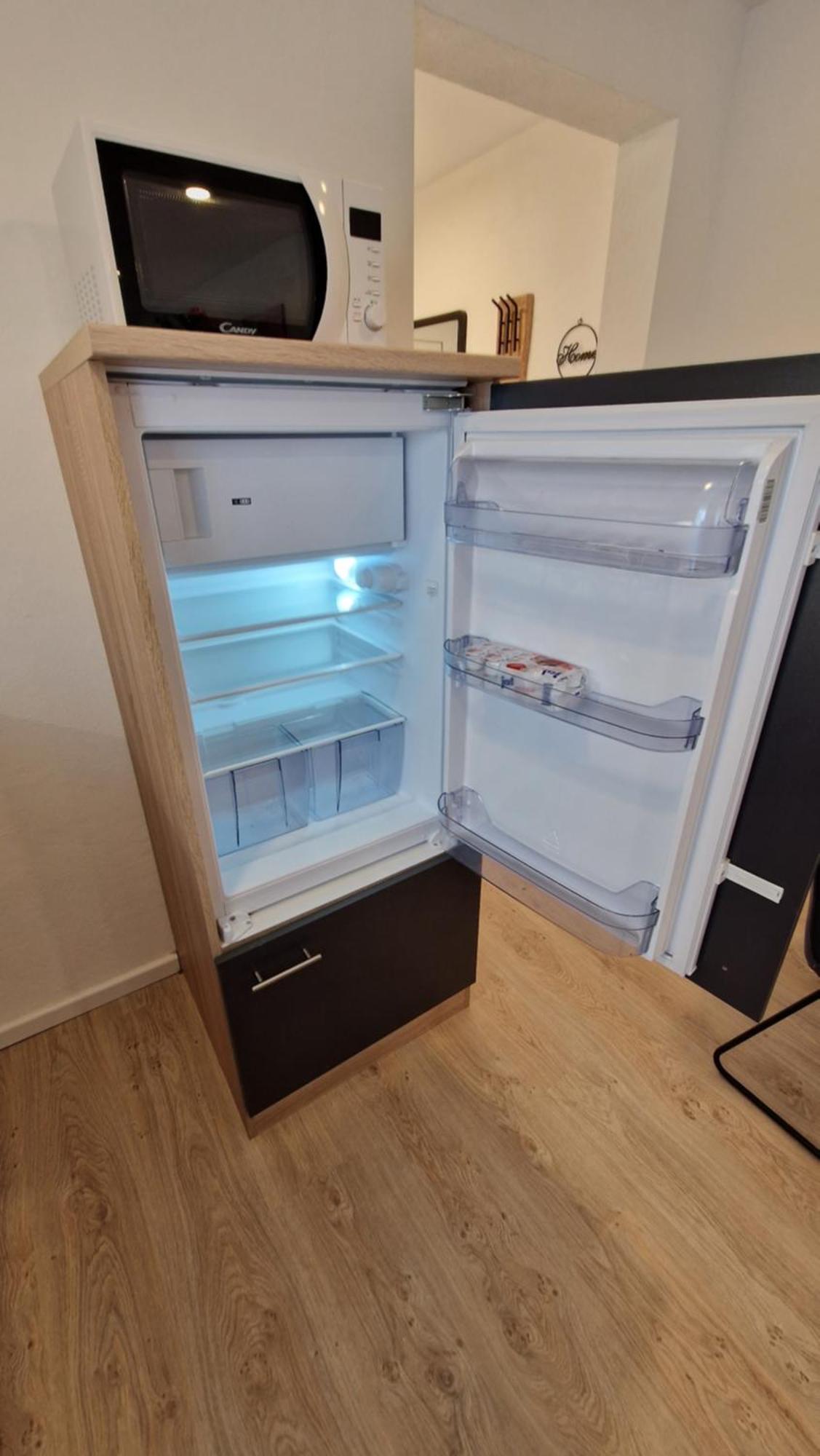 Appartment-Ferienwohnung Mit Kueche, Bad, Kostenlos Wlan, Modern Eingerichtet 로딩 객실 사진