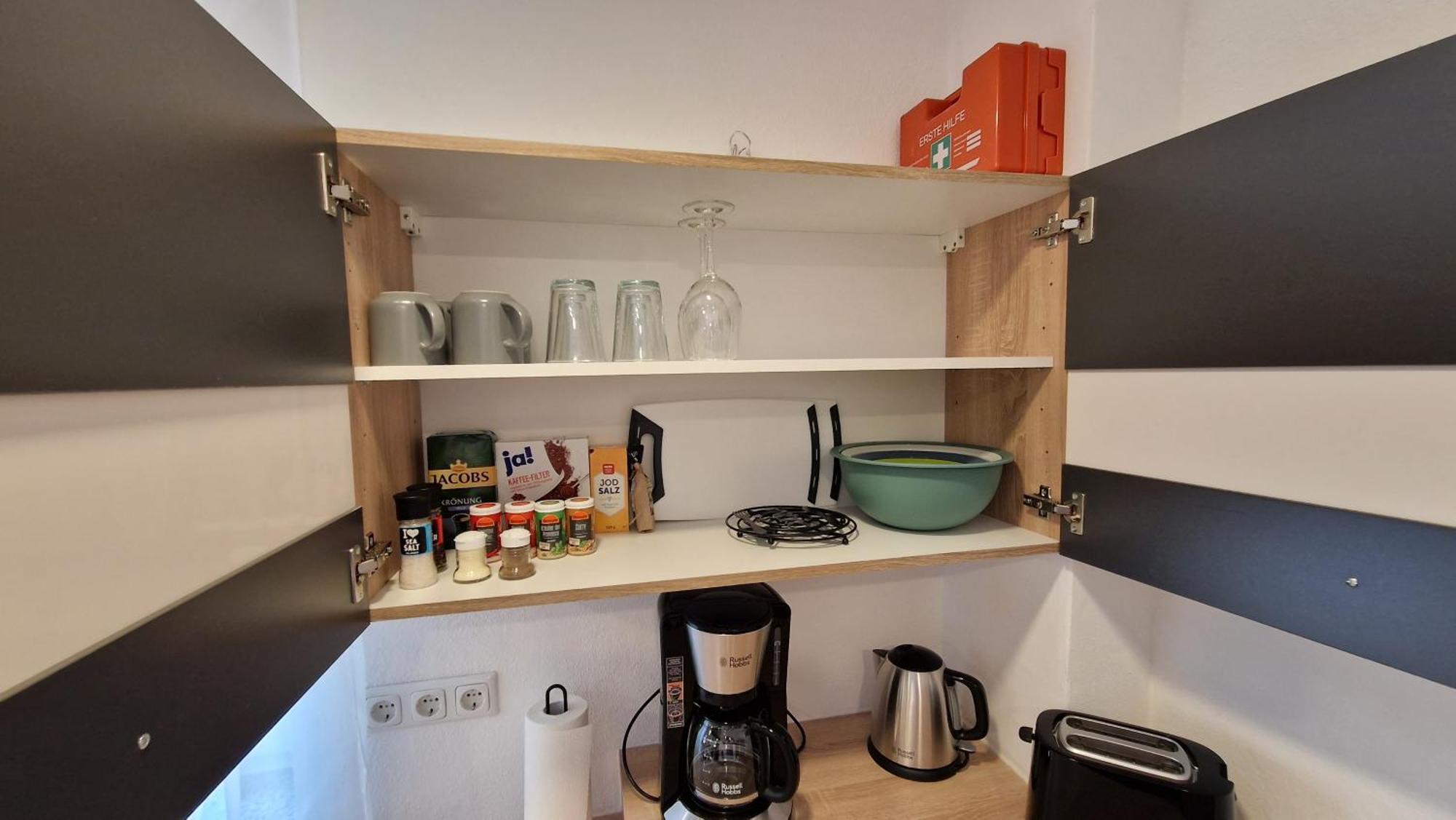 Appartment-Ferienwohnung Mit Kueche, Bad, Kostenlos Wlan, Modern Eingerichtet 로딩 객실 사진