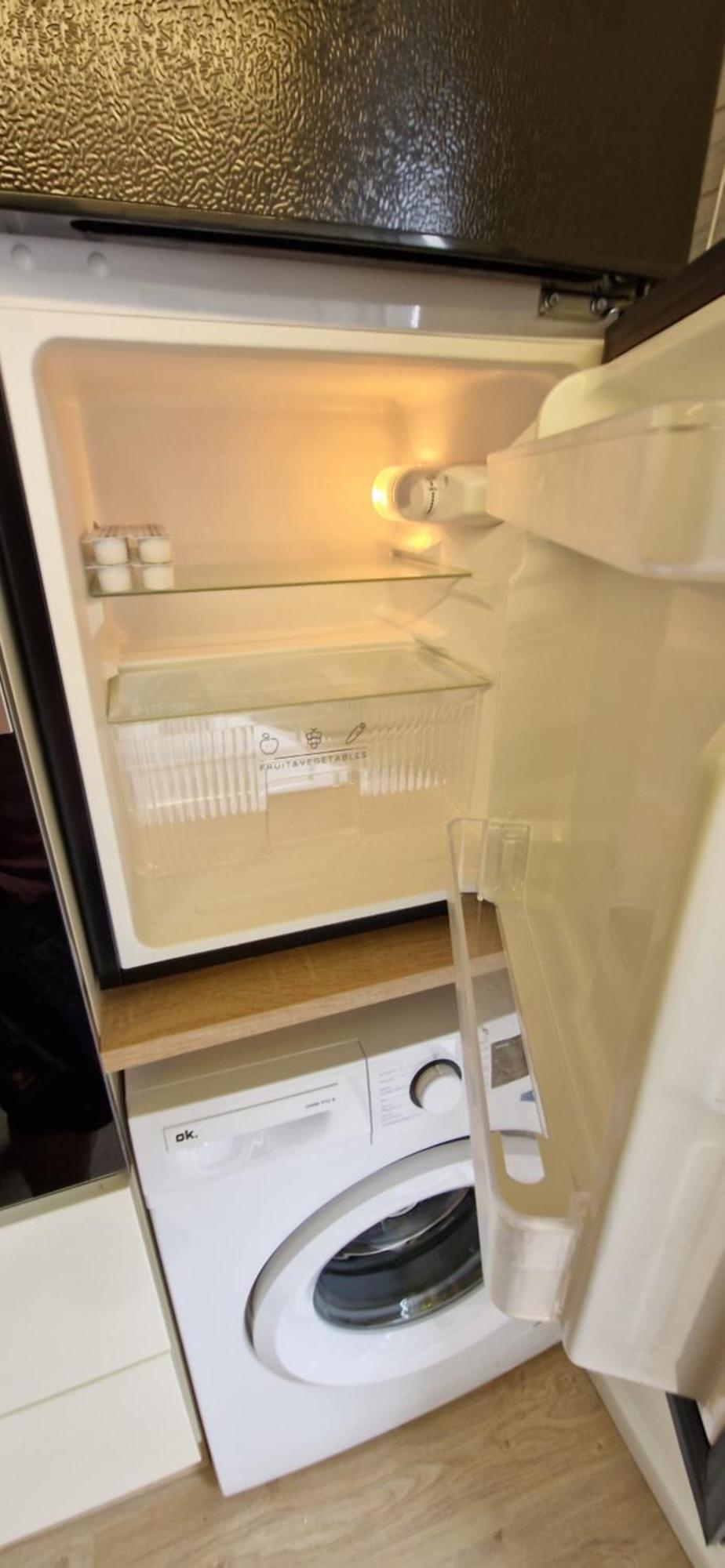 Appartment-Ferienwohnung Mit Kueche, Bad, Kostenlos Wlan, Modern Eingerichtet 로딩 외부 사진
